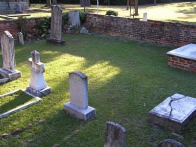 Old Presbyterian Burying Ground image. Click for full size.
