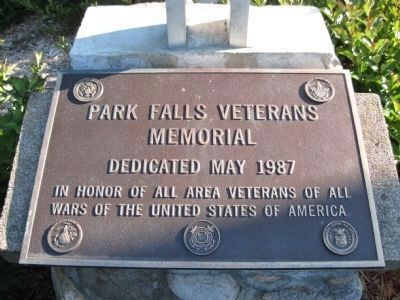 Park Falls Veterans Memorial Plaque image. Click for full size.