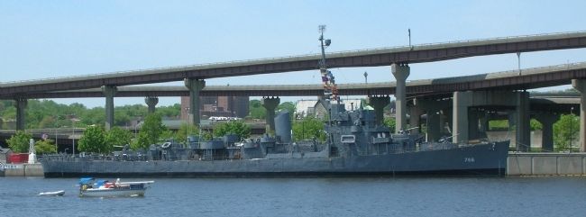 The U.S.S. Slater on the Hudson River in Albany, NY image. Click for full size.