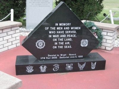 Winter Veterans Memorial image. Click for full size.