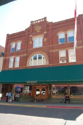 The front of Hickok's Hotel and Gaming on Main Street image. Click for full size.