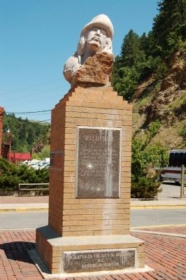 Monument to 'Wild Bill' Hickok image. Click for full size.
