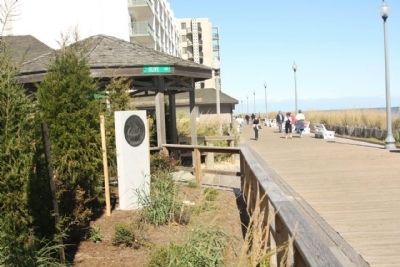 Giovanni Da Verrazzano Marker looking north along Boardwalk, Atlantic Ocean. Click for full size. Giovanni Da Verrazzano Marker looking north along Boardwalk, Atlantic Ocean image. Click for full size.
