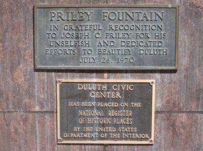 Priley Fountain / Duluth Civic Center Plaques image. Click for full size.