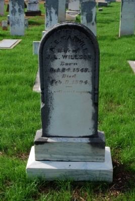 A.E. Carwile Tombstone image. Click for full size.