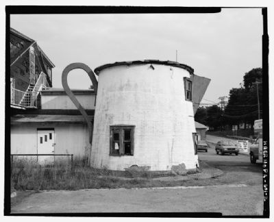 Bedford Coffee Pot, Bedford, PA image. Click for full size.