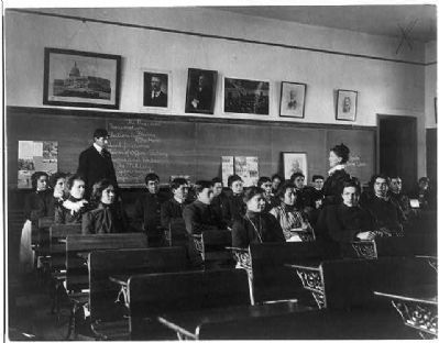 Carlisle Indian School, Carlisle, Pa. Class in Government image. Click for full size.