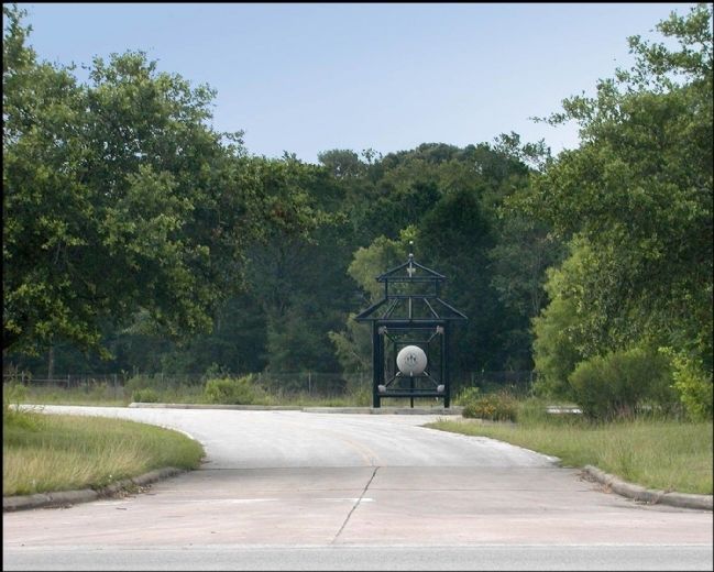 Entrance to Armand Bayou Nature Center image. Click for full size.