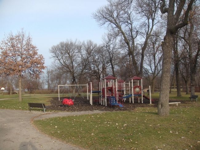 Tenney Park Playground image. Click for full size.