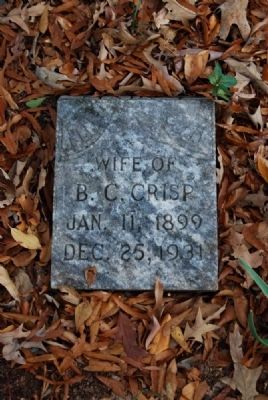 Mrs B.C. Crisp Tombstone image. Click for full size.