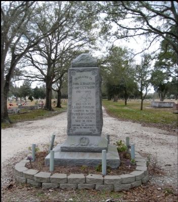 Confederate Cemetery Dedication Monument image. Click for full size.