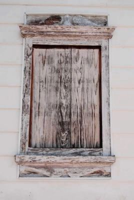 Slater Hall Marker<br>Right (Pre-restoration) image. Click for full size.