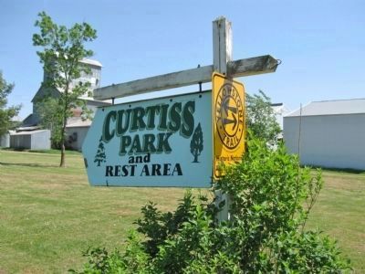 Curtiss Park and Rest Area Sign image. Click for full size.