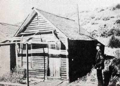 Mark Twain Cabin image. Click for full size.