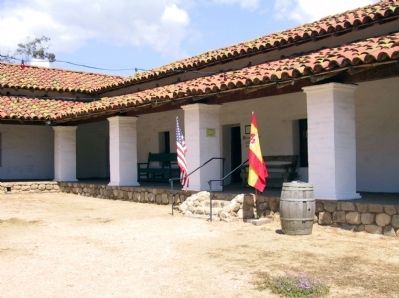 Casa De La Guerra. Click for full size. Casa De La Guerra image. Click for full size.