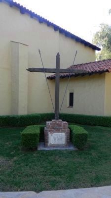 Memorial to the Native Americans interred in the composanto image. Click for full size.