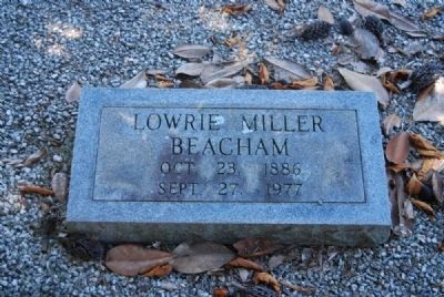 Lowrie Miller Beacham Tombstone image. Click for full size.