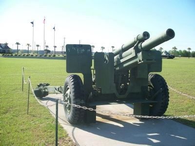 105mm Howitzer at Veteran's Park image. Click for full size.