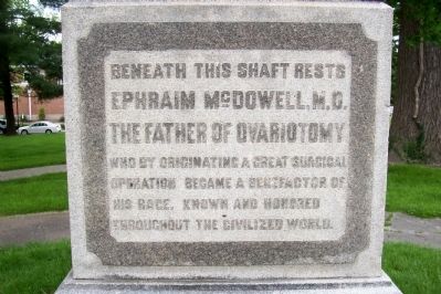 Dr. Ephraim McDowell, 1771-1830 Grave Marker text. image. Click for full size.