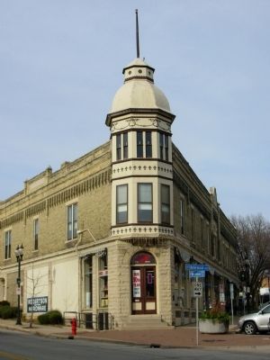 Dittmar-Robertson Building image. Click for full size.