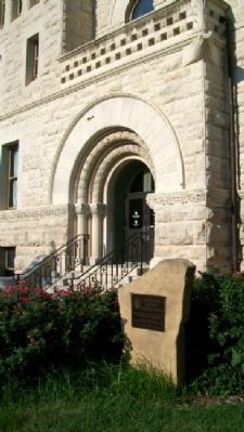 Douglas County Courthouse and Marker image. Click for full size.