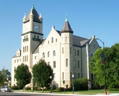 Douglas County Courthouse image. Click for full size.