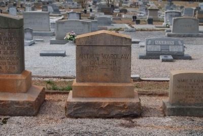 Arthur Wardlaw Calhoun Tombstone image. Click for full size.