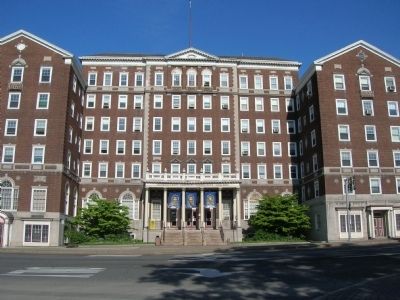 Hotel Van Curler - Now Schenectady County Community College image. Click for full size.