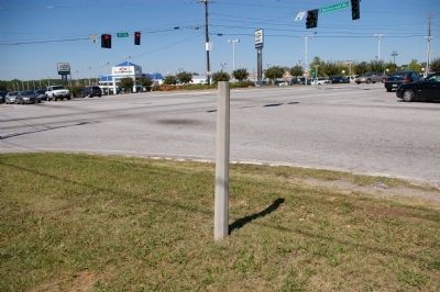 Gen. S. D. Lee's Corps Marker Pole image. Click for full size.
