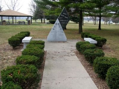 458th Bombardment Group (H) Memorial image. Click for more information.