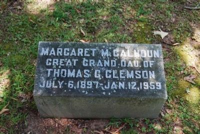 Margaret M. Calhoun Tombstone image. Click for full size.