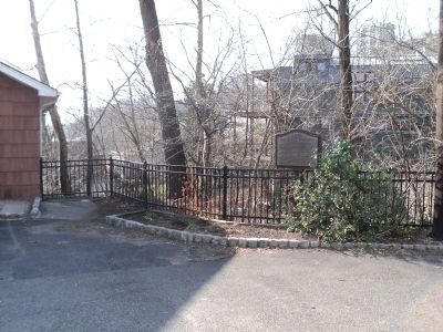 Marker in Edgewater. Click for full size. Marker in Edgewater image. Click for full size.