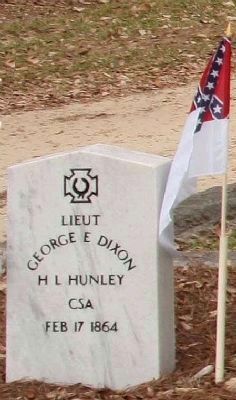 H. L. Hunley Memorial, a Crew 3 member image. Click for more information.