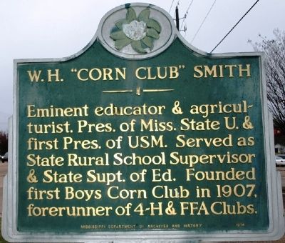 W.H. "Corn Club" Smith Marker image. Click for full size.