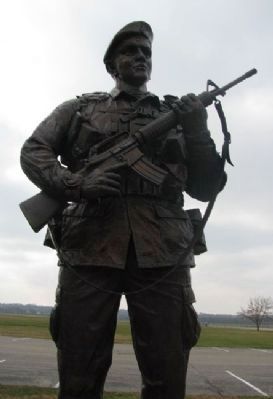 USAF Security Police Memorial Statue image. Click for full size.