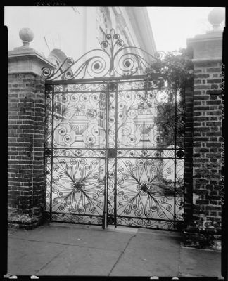St. Michael's Episcopal Church gate image. Click for full size.