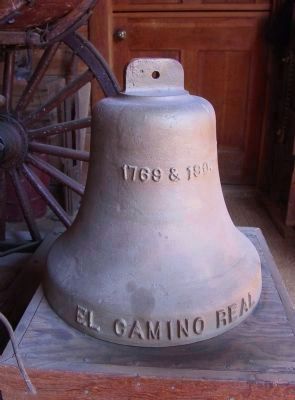 El Camino Real Bell on Display image. Click for full size.