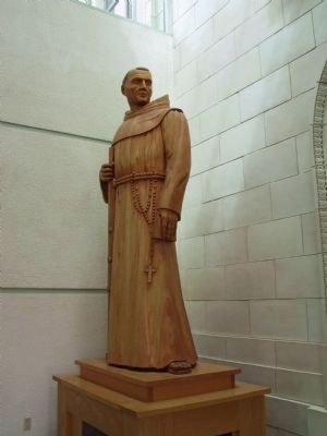 Mission Padre Statue image. Click for full size.