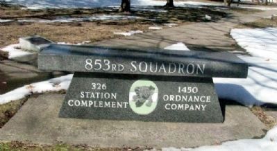 853rd Bomb Squadron Bench image. Click for full size.