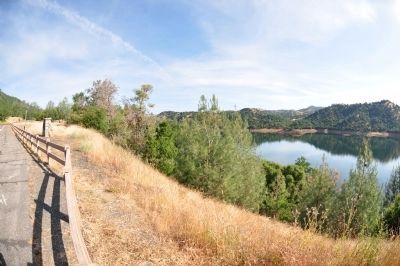 Don Pedro Lake. Click for full size. Don Pedro Lake image. Click for full size.