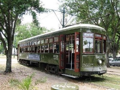 St. Charles Line Streetcar image. Click for full size.