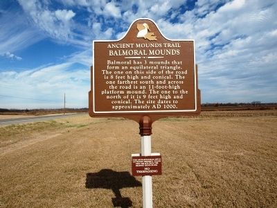 Balmoral Mounds Marker image. Click for full size.
