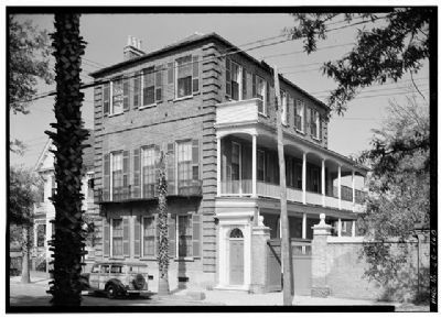 Thomas Heyward House, 18 Meeting Street, Historic American Engineering Record, Habs SC,10-CHAR,1--1 image. Click for full size.