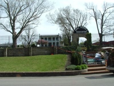 Loretta Lynn's house. Click for full size. Loretta Lynn's house image. Click for full size.