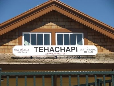 Tehachapi Railroad Station image. Click for full size.