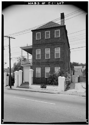 The Moses C. Levy House, Historic American Engineering Record, Habs SC,10-CHAR,33--5 image. Click for full size.