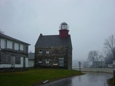 Selkirk Lighthouse image. Click for full size.