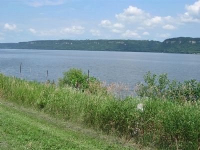 Lake Pepin / Mississippi River. Click for full size. Lake Pepin / Mississippi River image. Click for full size.