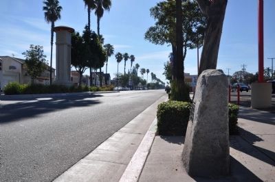 North Gate of City of Anaheim image. Click for full size.