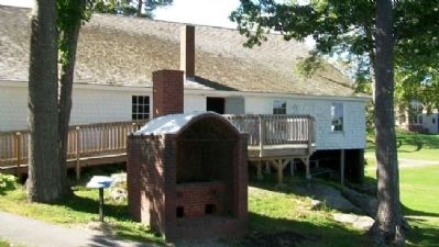 The Pitch Oven (1902) and Marker. Click for full size. The Pitch Oven (1902) and Marker image. Click for full size.